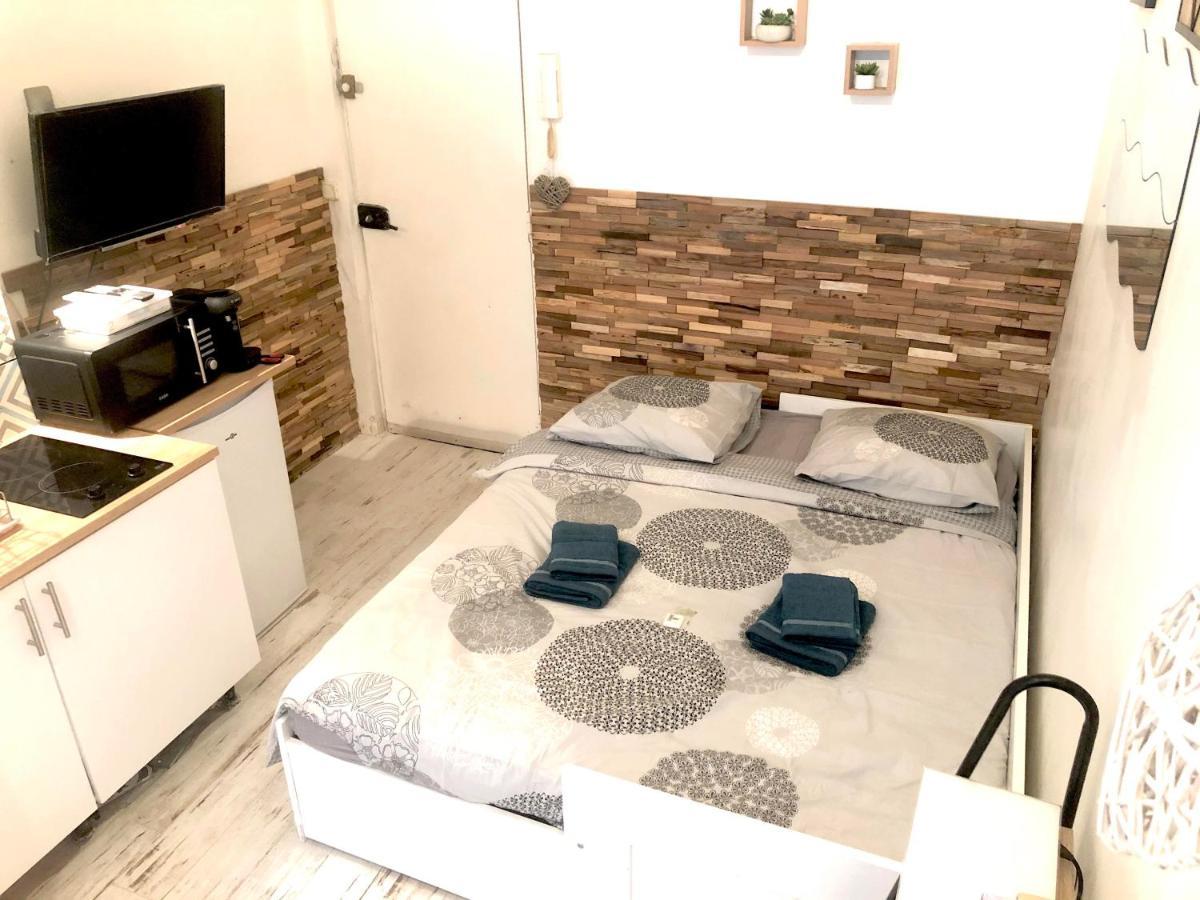 Cozy Nest Apartment Toulon Exterior photo